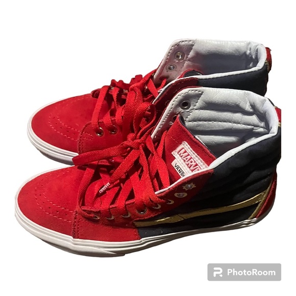Van X Marvel Captain  Limited Edition Sold Out SK8 High Top Men 5.5 or Women 7. - Picture 10 of 11